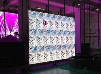 Stage P3.9 Slim Transparan Kaca LED Screen / Indoor Transparan Dinding Video LED