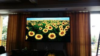 Kecerahan Tinggi Iklan Rental LED Screens, IP21 3 IN 1 P6 Indoor LED Video Wall